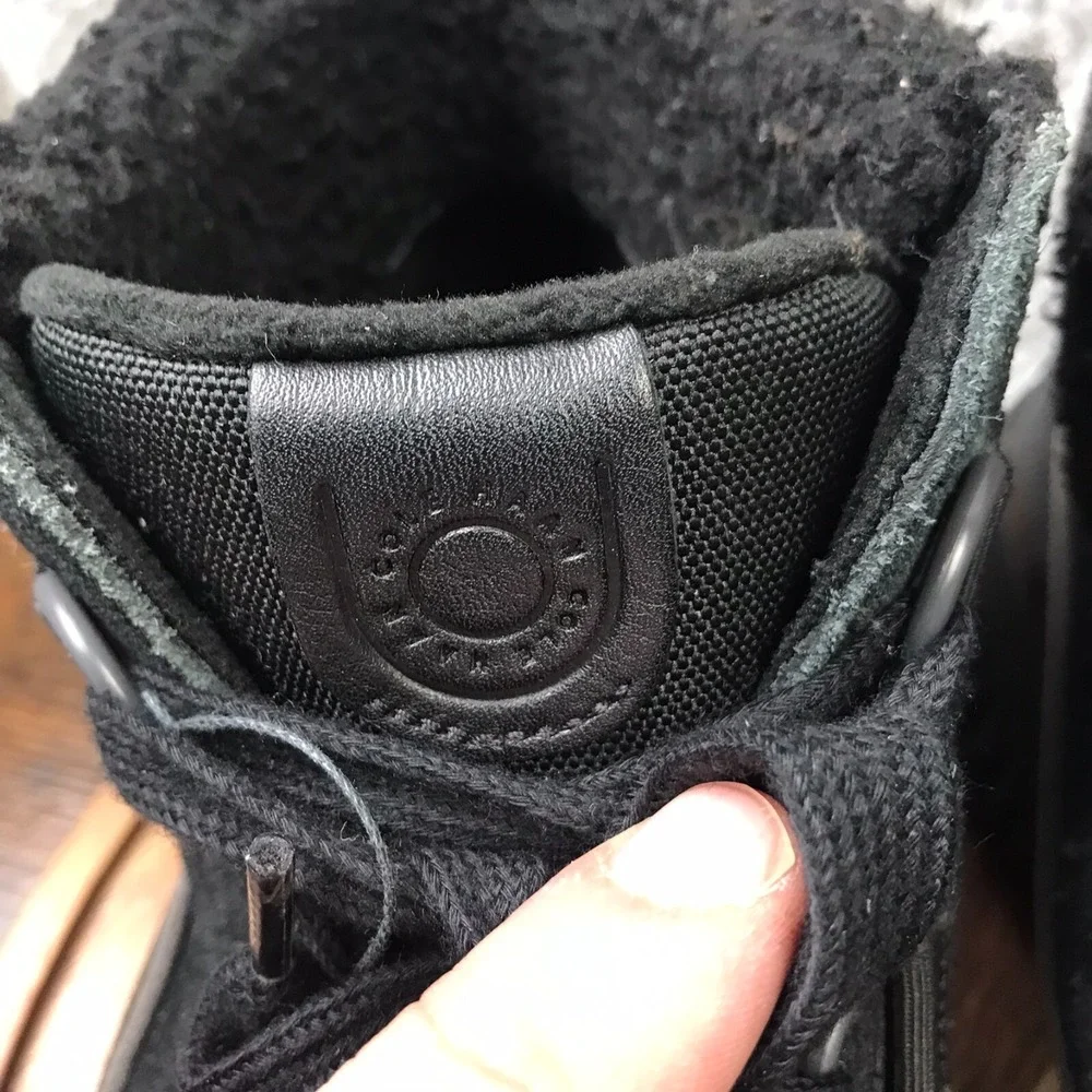 Cole Haan ZeroGrand Flurry Hiker Boots Womens 10.5B Black‎ Water Resistant Shoes
